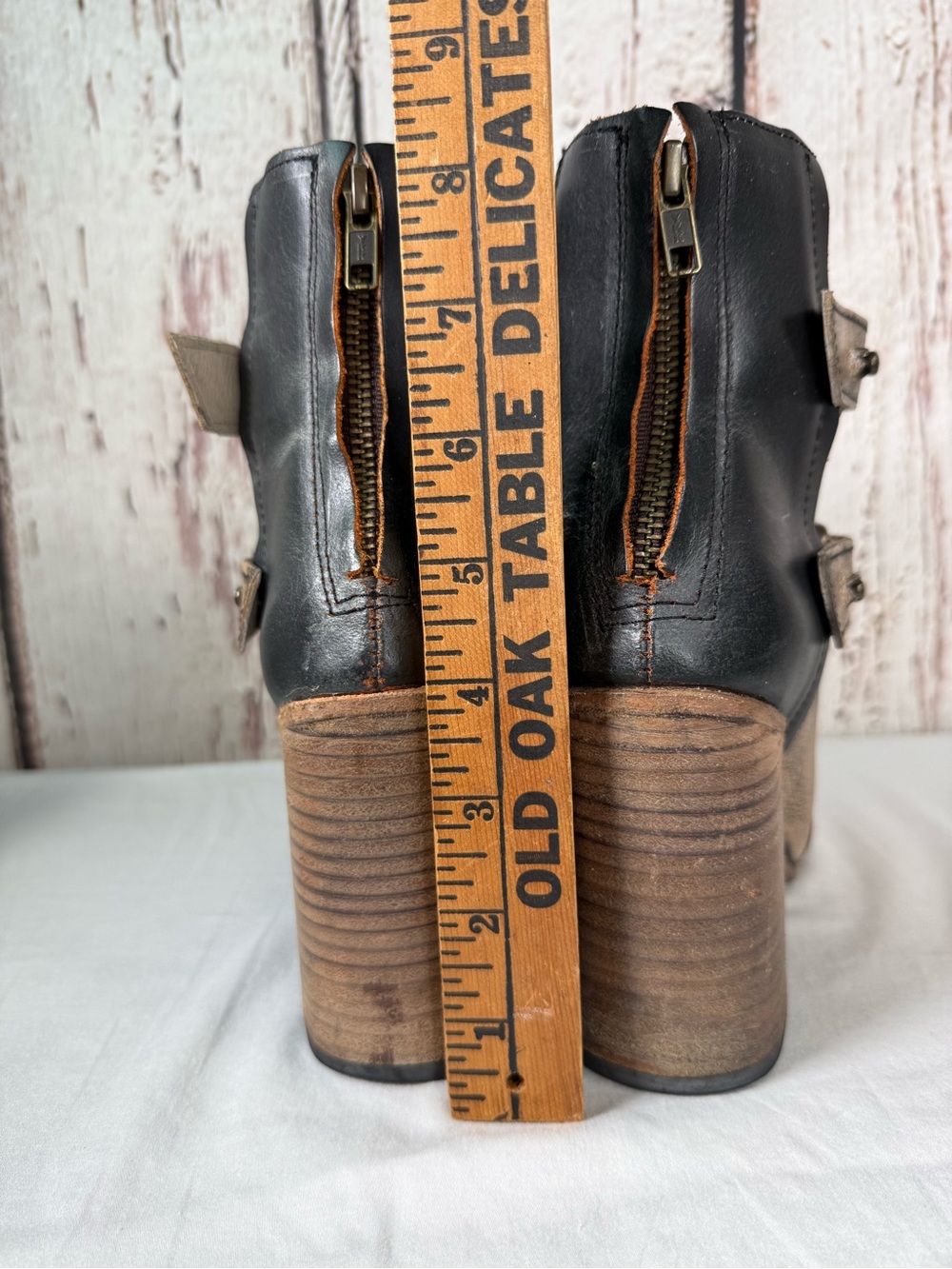 Freebird by Steven Joey Distressed Leather Buckle Block Heel Ankle Booties Boots - Picture 10 of 16